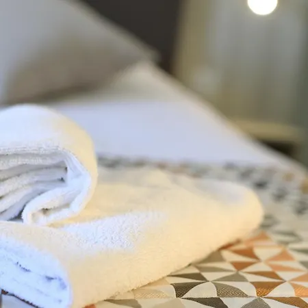 Hotel Joseph Charles 3*