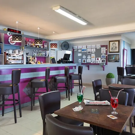 Joseph Charles 3* LʼÎle-Rousse