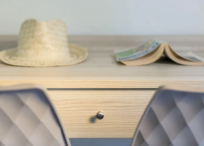 Joseph Charles 3* LʼÎle-Rousse